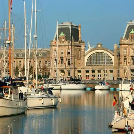 Pretty With Balcony * Ostend